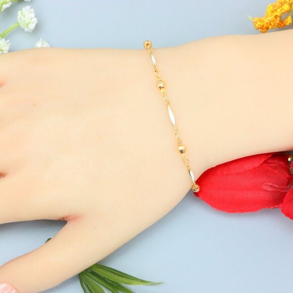 "Elegant & Trendy Bracelet, A Perfect Gift for Women, Thoughtful, EVCH1686 - Picture 7 of 10